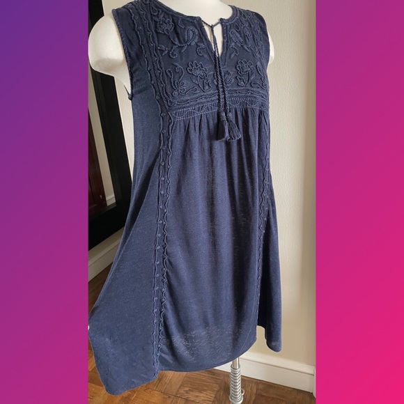 Calypso St.Barts Linen Knit Sheath w Embroidery - Picture 3 of 8